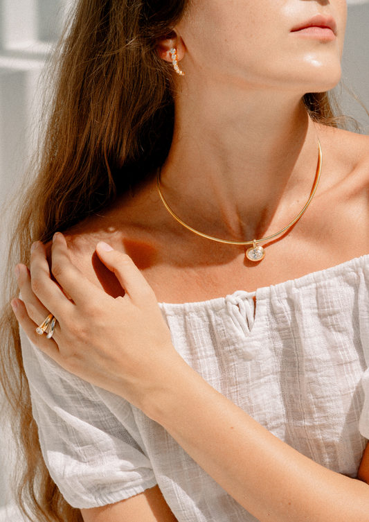 Mara Pendant Oval-Cut Diamond Necklace