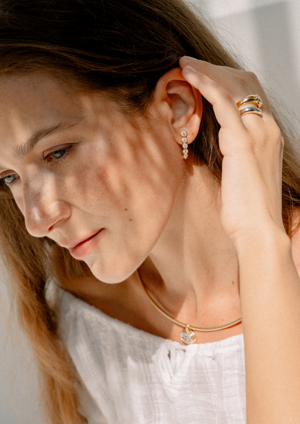 Naiade Graduated Bezel Diamond Earrings